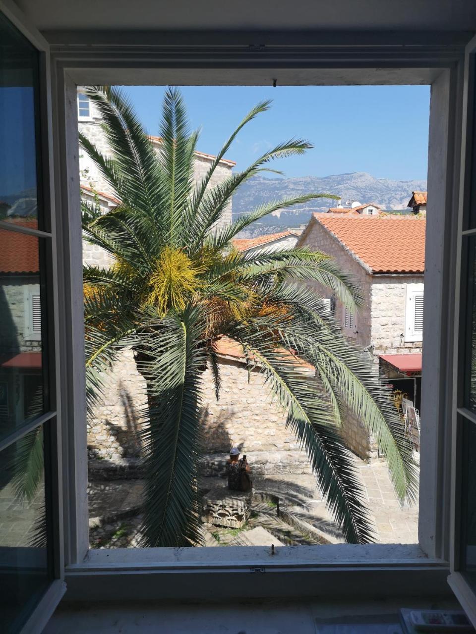 Hostel Michel Budva Exterior photo
