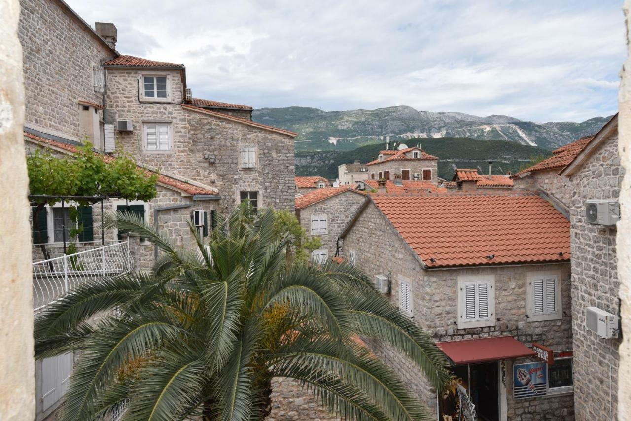 Hostel Michel Budva Exterior photo